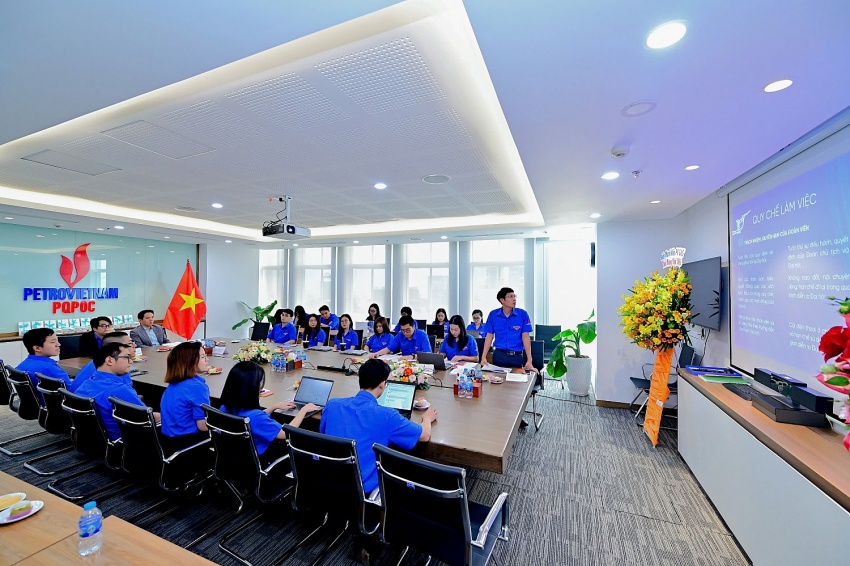 Chi đoàn PQPOC: Trí tuệ, bản lĩnh, tự tin trở thành thế hệ kế cận của “những người đi tìm lửa”