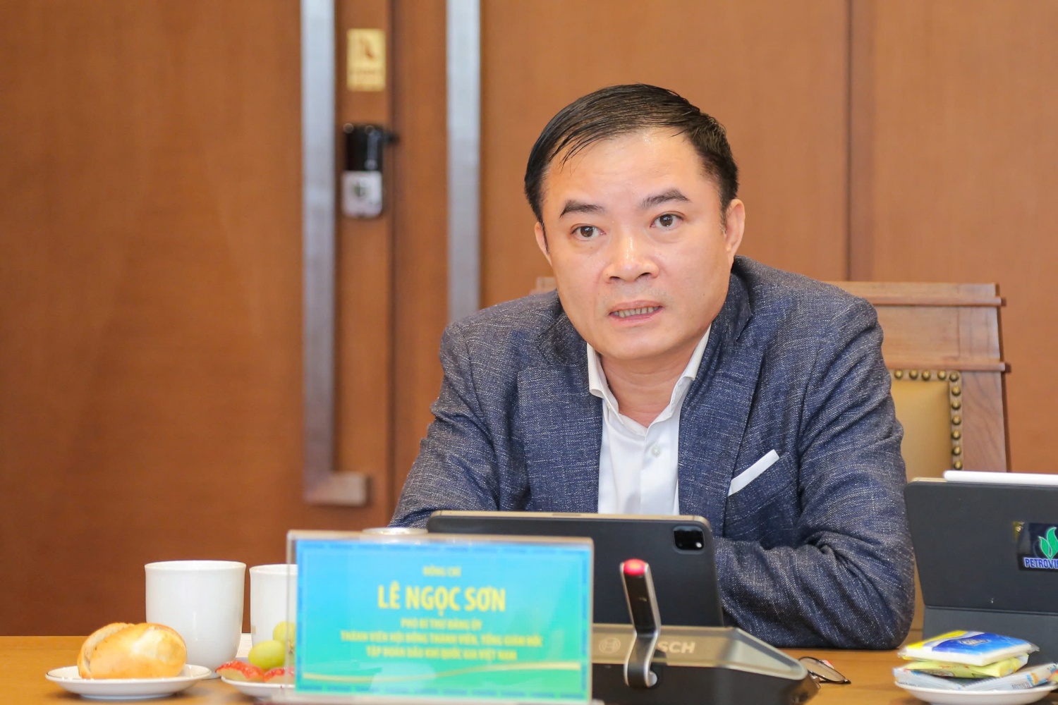 Petrovietnam duy trì tốc độ tăng trưởng trong bối cảnh thị trường nhiều biến động Petrovietnam duy trì tốc độ tăng trưởng trong bối cảnh thị trường nhiều biến động