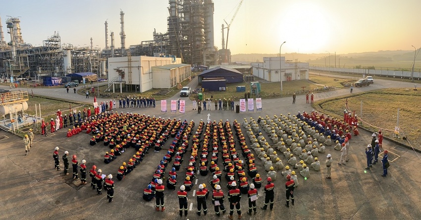 Contractor and BSR workers during the 5th Turnaround in 2024.
