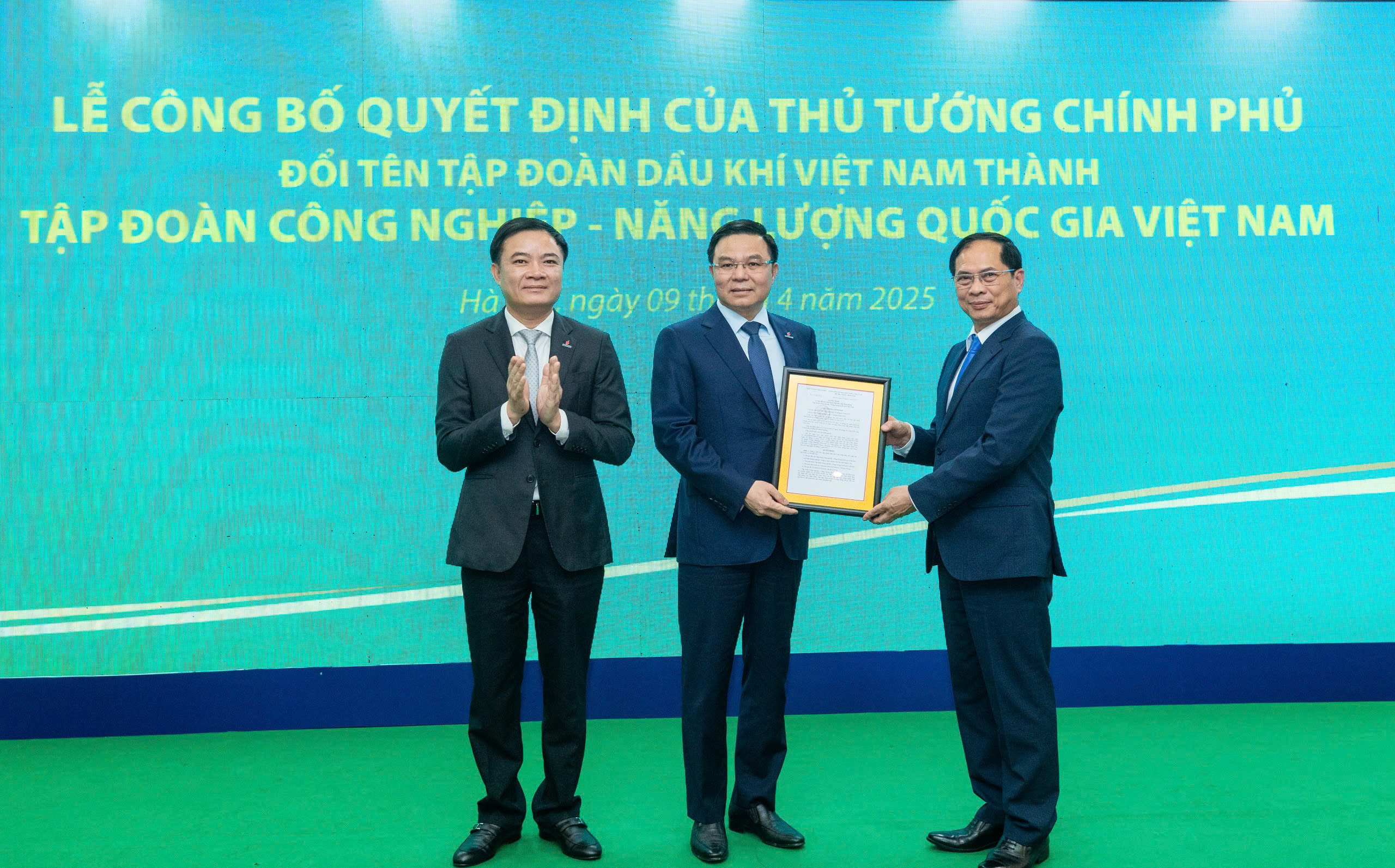 Vietnam National Industry - Energy Group (Petrovietnam):A New Milestone – A New Vision for a Sustainable Development Journey
