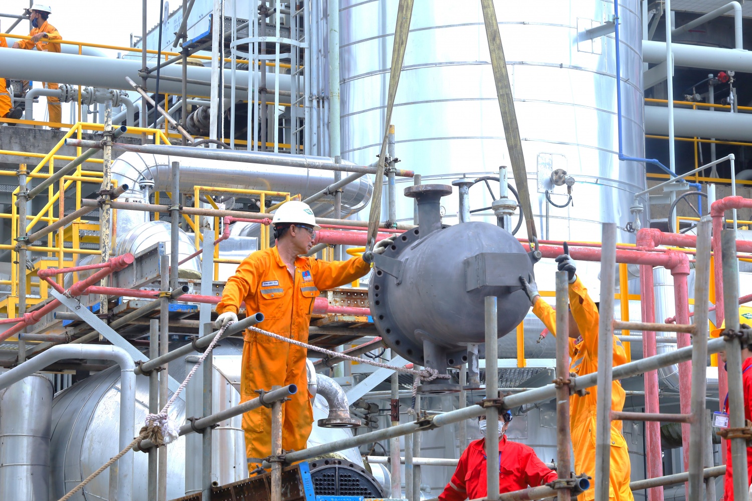PV GAS SERVICES: Vững vàng trưởng thành – Vươn tầm cao mới”