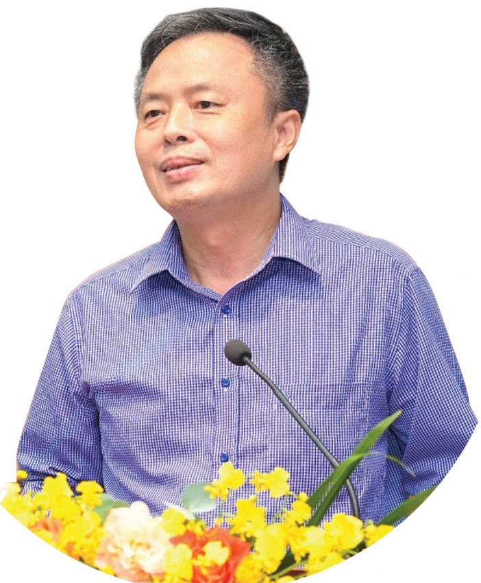 TS Dư Văn Toán