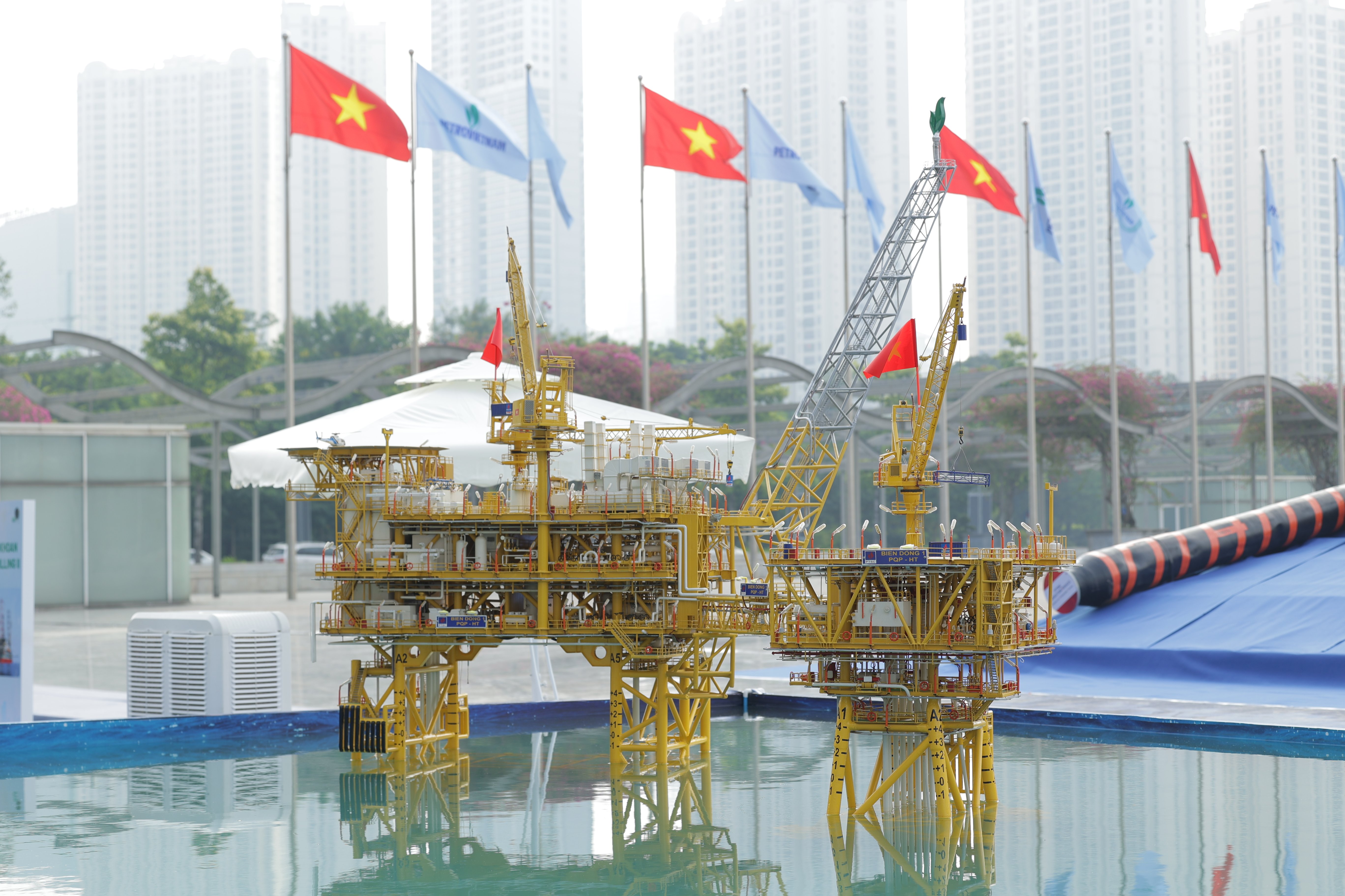 East Sea 1 model impresses at the Exhibition