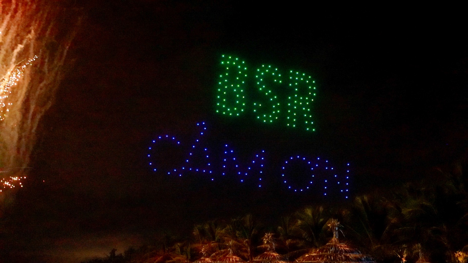 Kết thúc màn trình diễn, hàng trăm drone đã tạo logo BSR với dòng chữ “Cảm ơn”, như lời tri ân gửi đến khách hàng và đối tác - những người bạn đồng hành tin cậy. Trong hành trình tiến vào kỷ nguyên mới, sự đồng hành cùng đối tác dựa trên tầm nhìn và giá trị chung chính là chìa khóa để BSR hiện thực hóa khát vọng vươn mình, chinh phục những đỉnh cao mới.