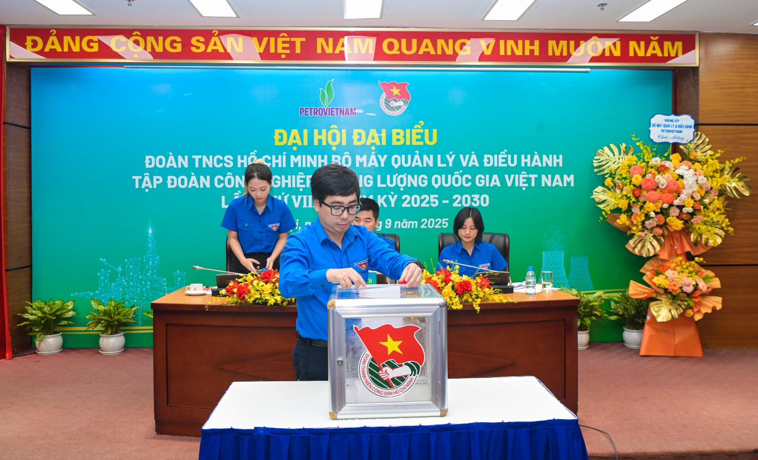 Tuổi trẻ BMQL&ĐH Petrovietnam: Xung kích, sáng tạo, khẳng định bản lĩnh trong nhiệm kỳ mới
