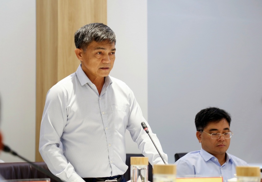 Tổng Giám đốc PVCFC Văn Tiến Thanh báo cáo