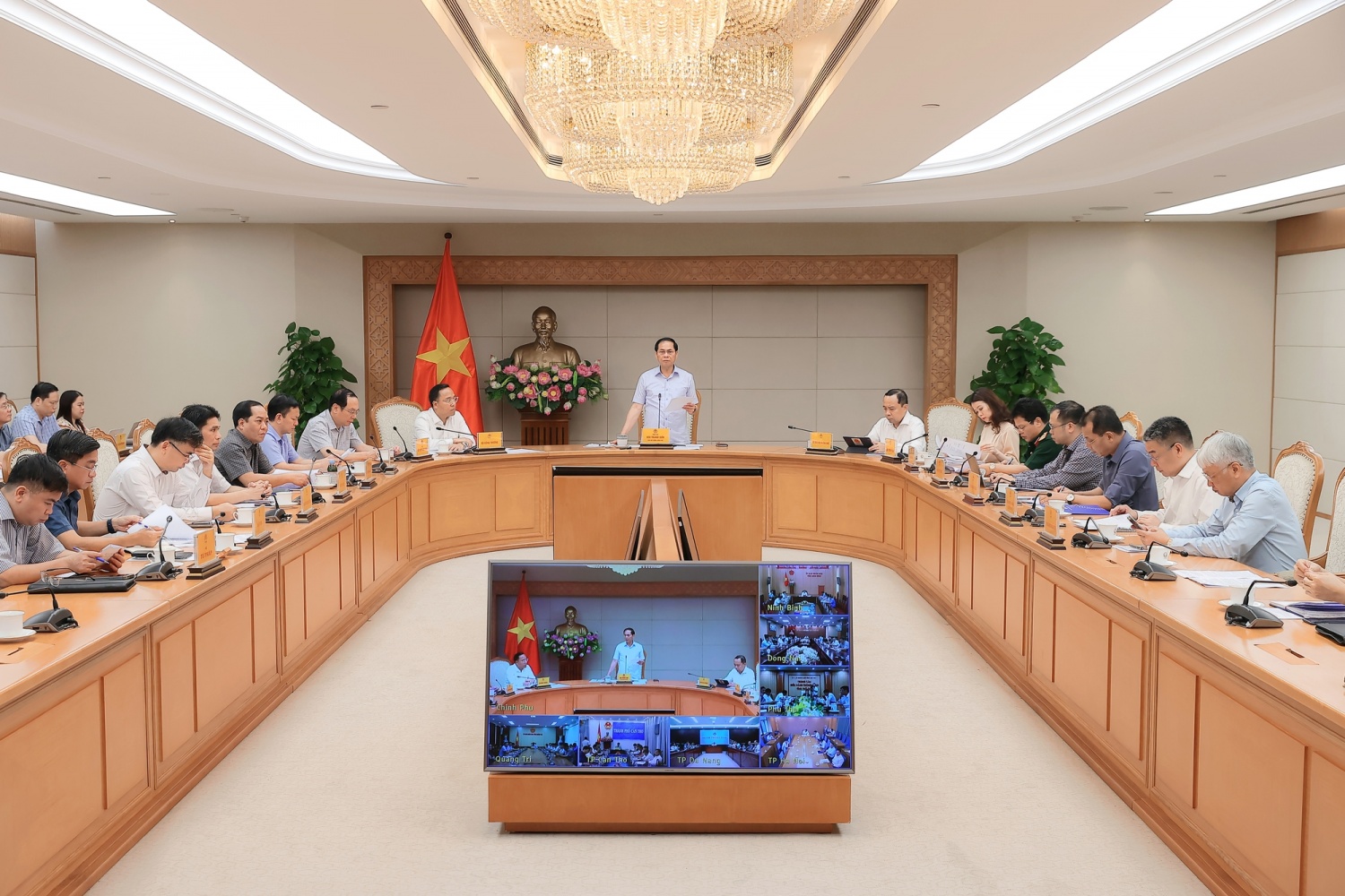 Phó Thủ tướng Bùi Thanh Sơn chủ trì phiên họp thứ 6 của Ban Chỉ đạo Nhà nước các chương trình, công trình, dự án quan trọng quốc gia, trọng điểm ngành năng lượng.