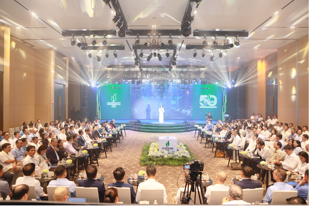 Toàn cảnh Hội nghị khách hàng BSR năm 2025.