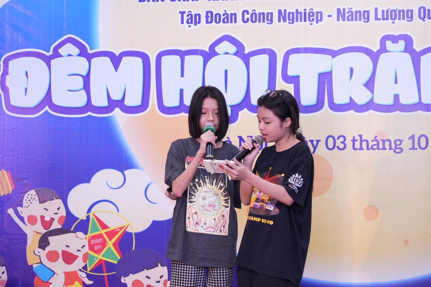 Các tiết mục tài năng nhí được biểu diễn đặc sắc, thú vị mang đến không khí vui vẻ, sôi động tại chương trình.