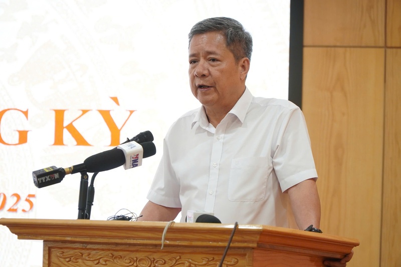 Ông Bùi Quốc Hùng - Phó Cục trưởng Cục Điện lực (Bộ Công Thương) trả lời báo chí