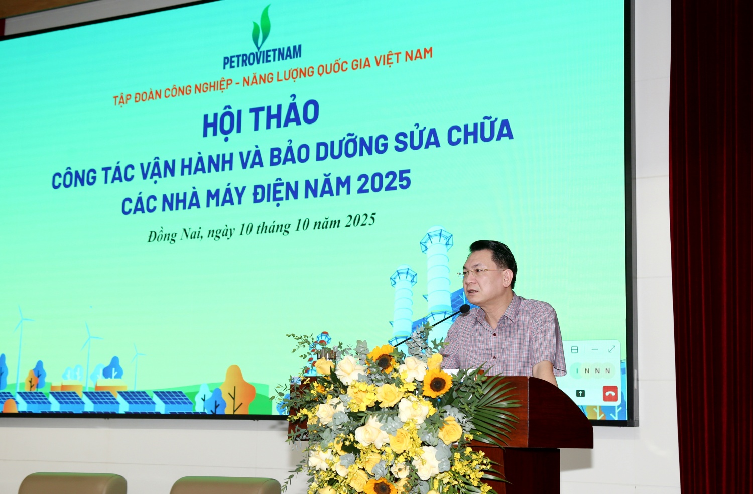 Ông Phạm Tuấn Anh nhấn mạnh, trong bối cảnh biến động của thị trường năng lượng, vai trò của các đơn vị phát điện thuộc Petrovietnam càng trở nên quan trọng, đặc biệt trong việc duy trì công suất sẵn sàng, bảo đảm hiệu suất thiết bị và chất lượng vận hành.