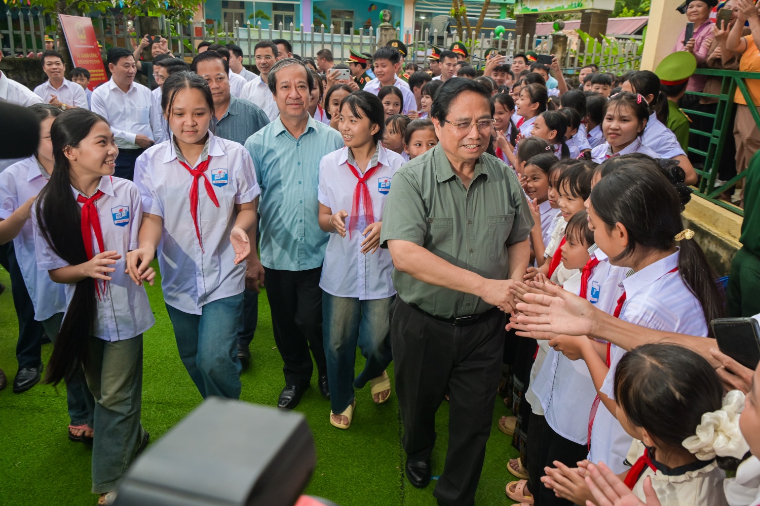 [Chùm ảnh] Thủ tướng Phạm Minh Chính dự lễ khởi công Trường nội trú liên cấp Bát Mọt, tỉnh Thanh Hoá