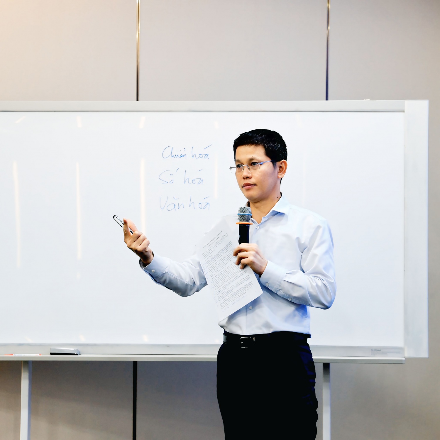 Ông Trần Hồ Bắc - Tổng Giám đốc PTSC đề nghị các đơn vị đưa nội dung đào tạo vào công việc hằng ngày để chuyển đổi số trở thành một phần trong văn hóa làm việc của PTSC.