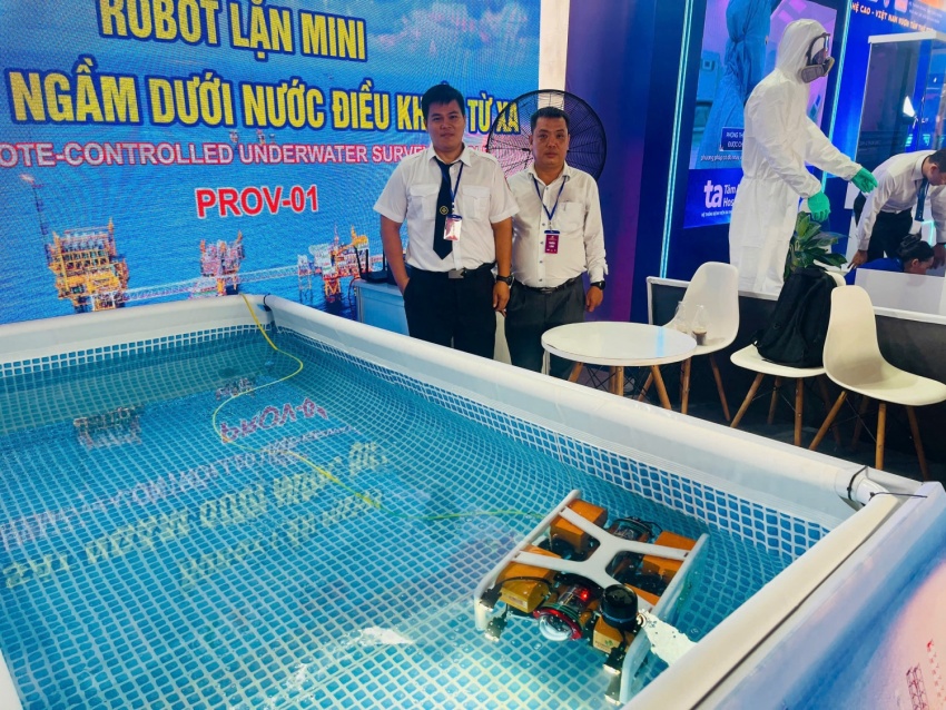 Sản phẩm robot lặn PROV-01 của Vietsovpetro tại triển lãm