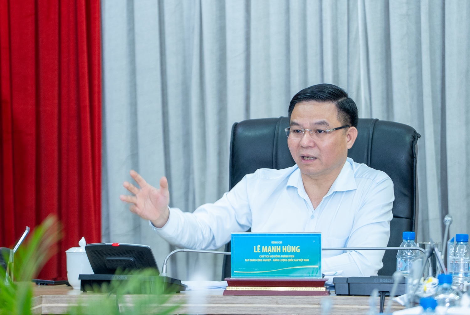 Chủ tịch HĐTV Petrovietnam Lê Mạnh Hùng mong muốn PV GAS tiếp tục phát huy kết quả đạt được, tăng tốc trong giai đoạn tới.