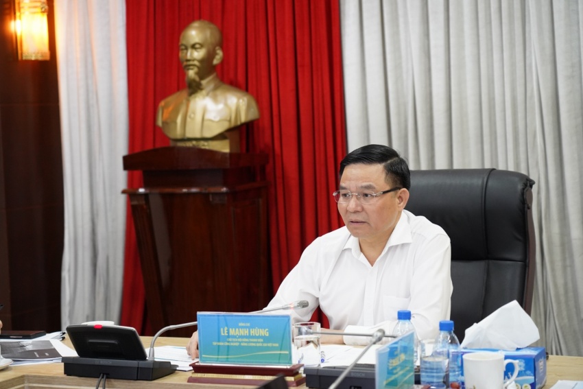 Chủ tịch HĐTV Petrovietnam Lê Mạnh Hùng nhấn mạnh tăng trưởng hai con số là nhiệm vụ chiến lược để đưa Petrovietnam vào bảng xếp hạng Fortune Global 500, góp phần thực hiện khát vọng đưa Việt Nam trở thành nước công nghiệp hiện đại vào năm 2030.