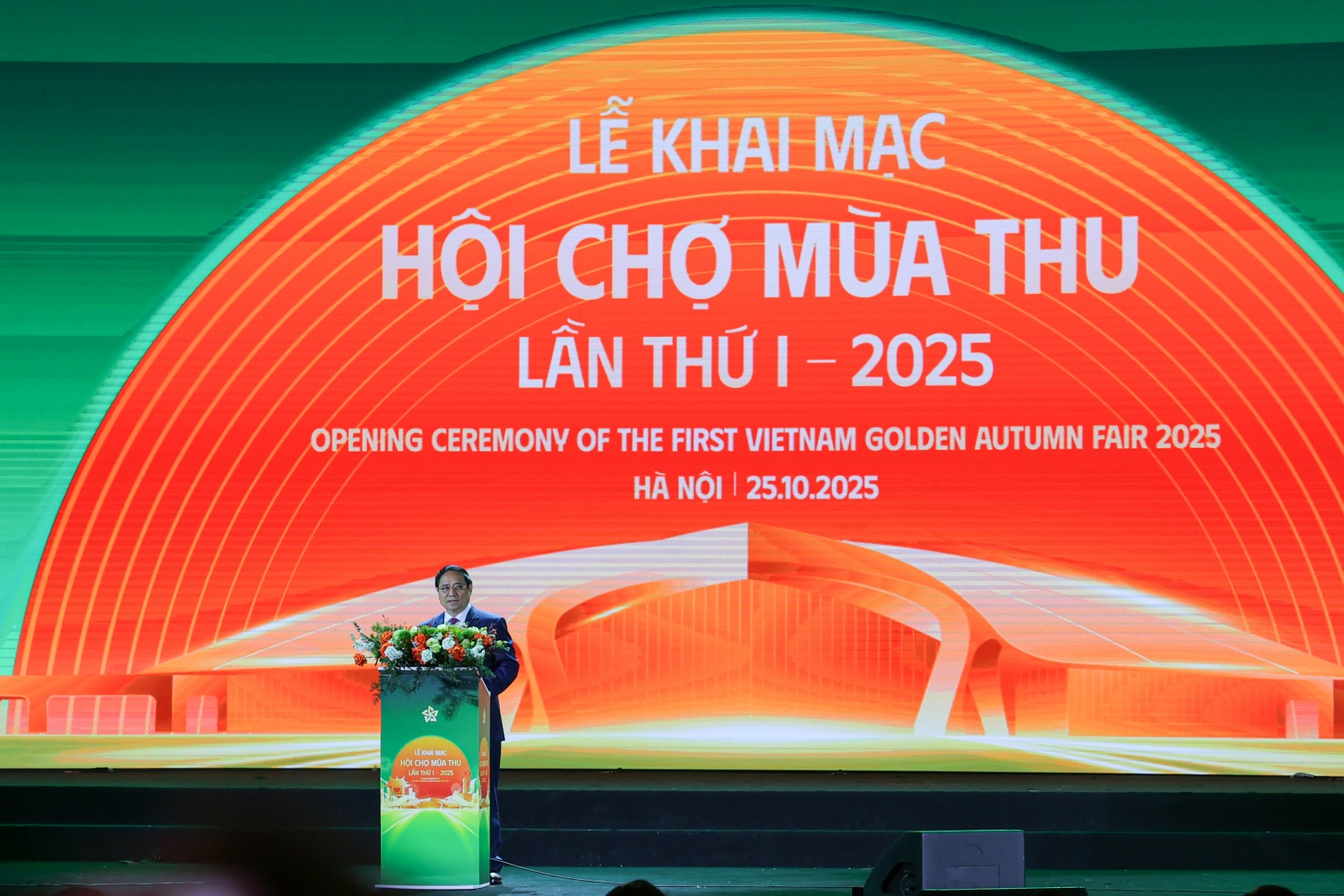 Thủ tướng Chính phủ Phạm Minh Chính phát biểu khai mạc Hội chợ mùa Thu năm 2025