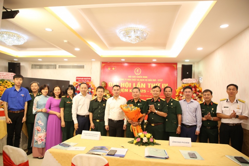 Đại hội đại biểu Hội CCB PVChem lần thứ IV diễn ra thành công tốt đẹp.