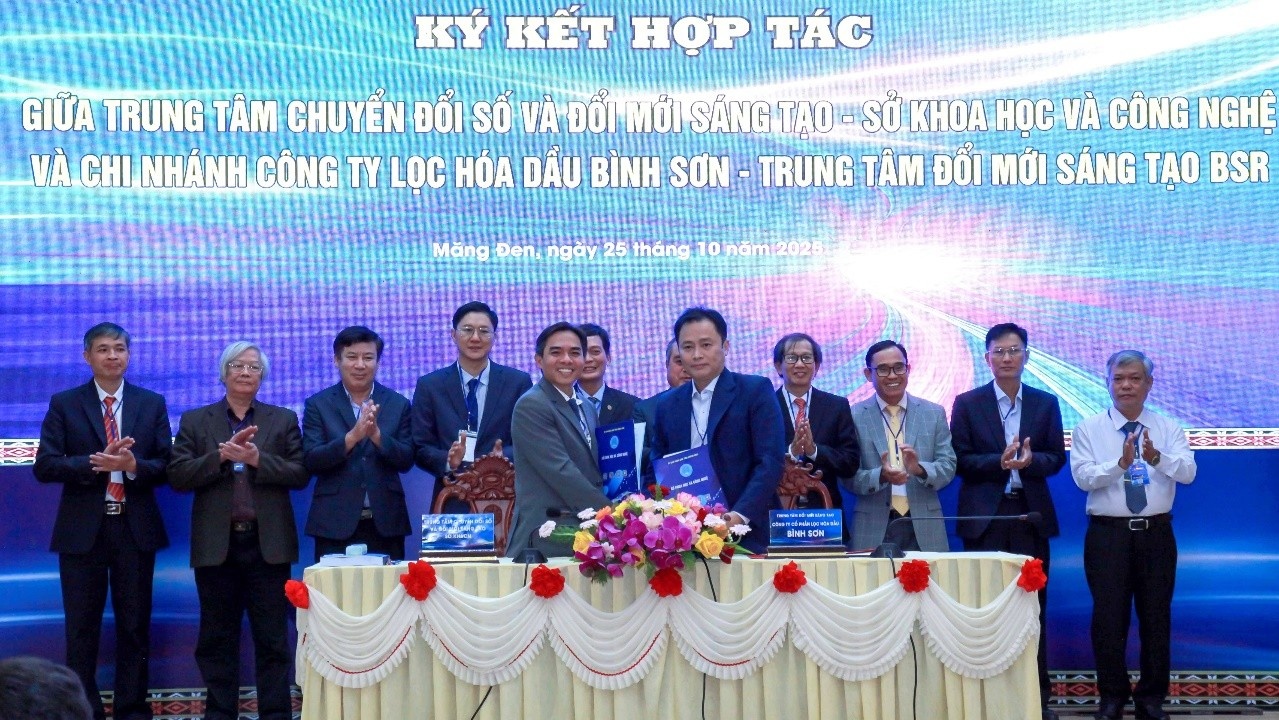 Trung tâm Đổi mới sáng tạo BSR và Trung tâm Chuyển đổi số và Đổi mới sáng tạo thuộc Sở KH&CN tỉnh Quảng Ngãi ký kết thỏa thuận hợp tác