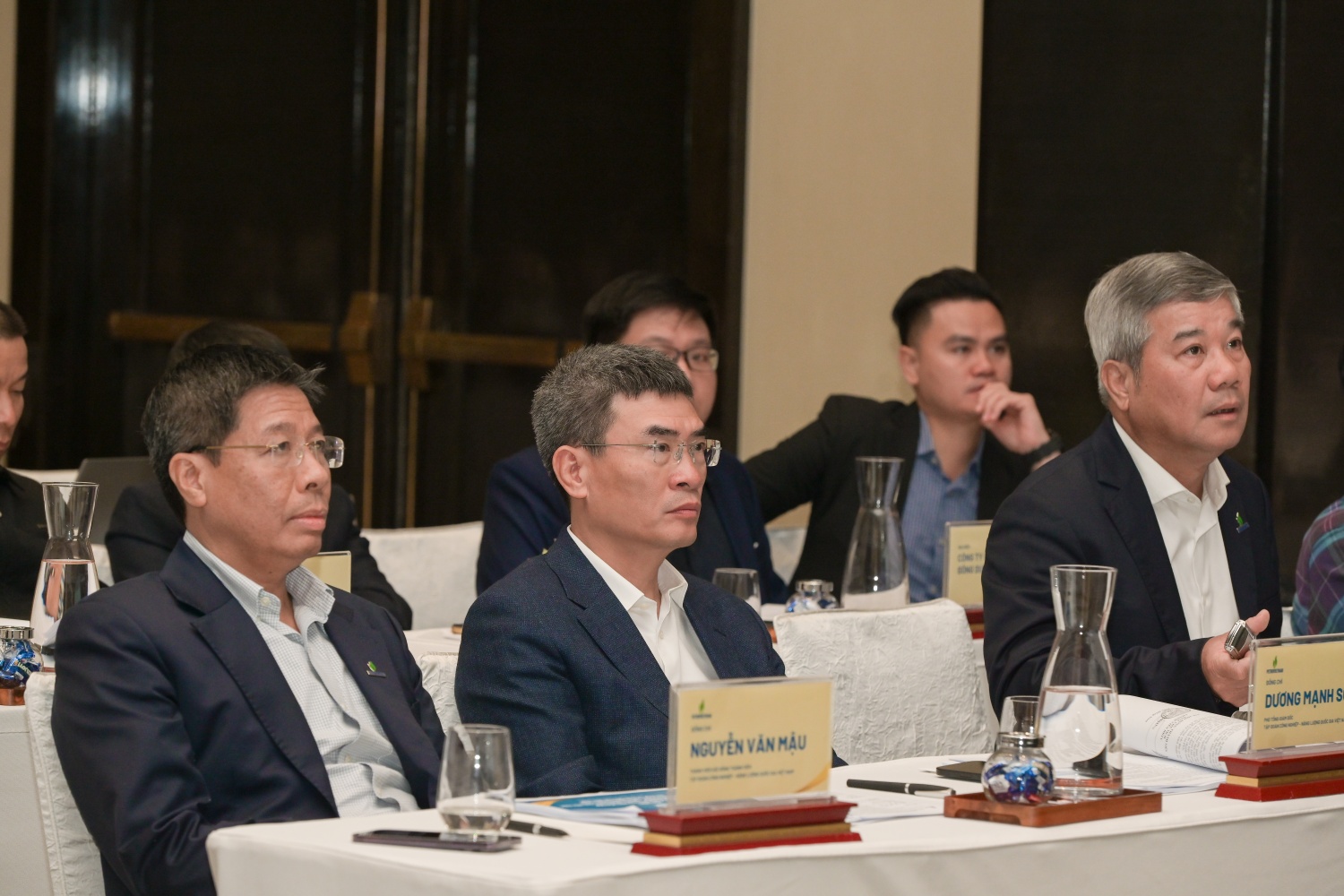 Lãnh đạo Petrovietnam tham dự Hội thảo.