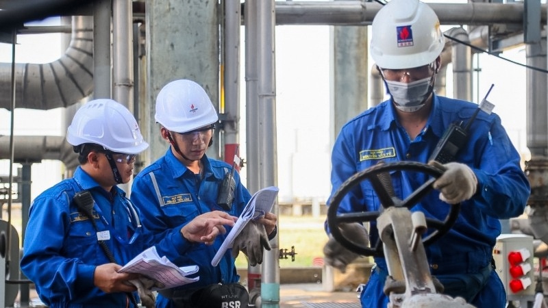 Tuổi trẻ Petrovietnam tiên phong trong nghiên cứu khoa học, sáng kiến cải tiến kỹ thuật, đóng góp thiết thực cho vận hành nhà máy.