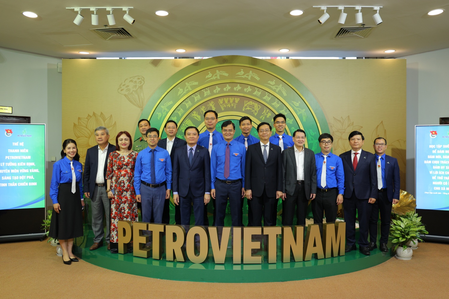 Các đại biểu dự Đại hội