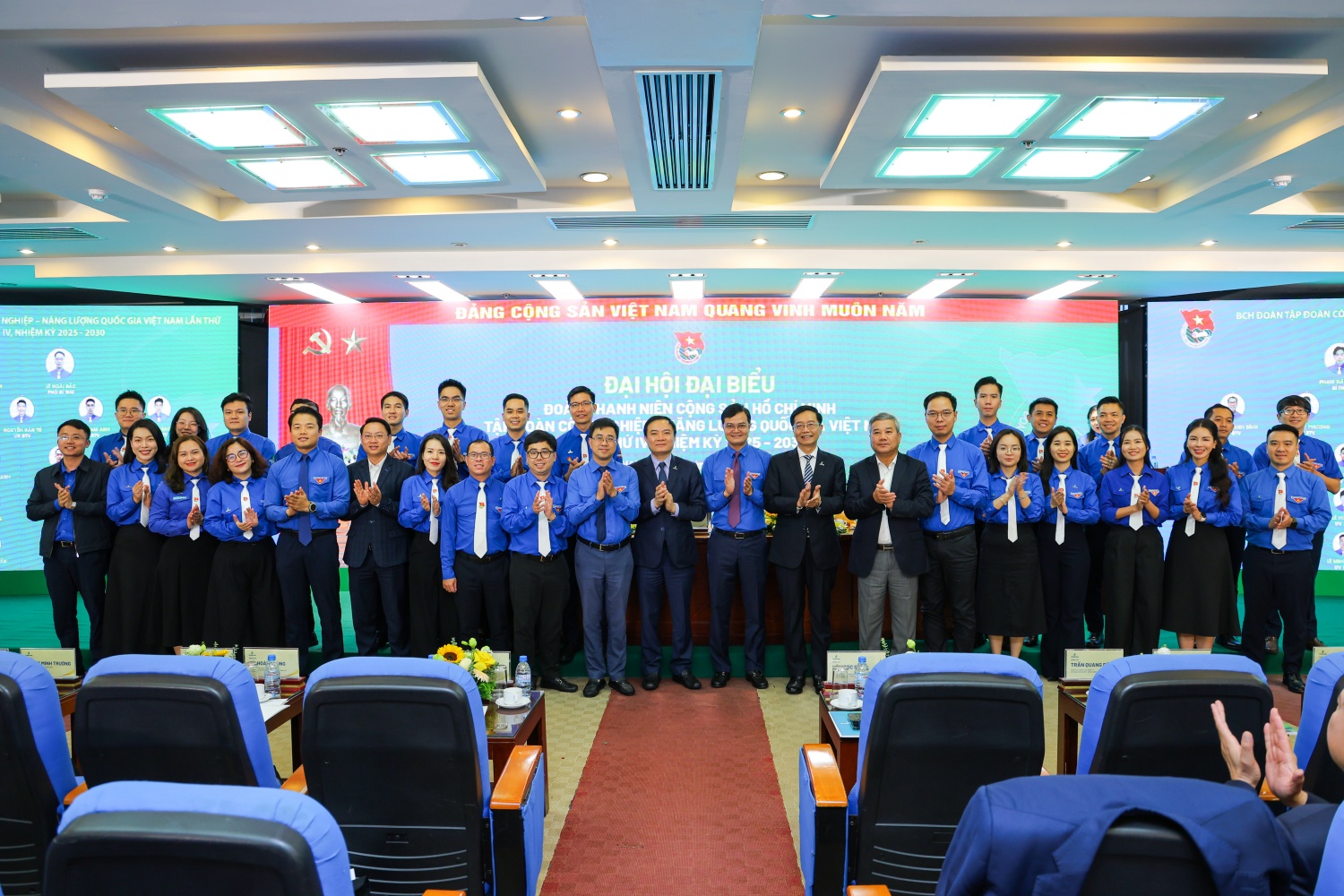 Lãnh đạo Trung ương Đoàn, Đoàn Thanh niên Chính phủ, Petrovietnam chúc mừng Ban Chấp hành Đoàn Thanh niên Petrovietnam khóa IV, nhiệm kỳ 2025-2030.