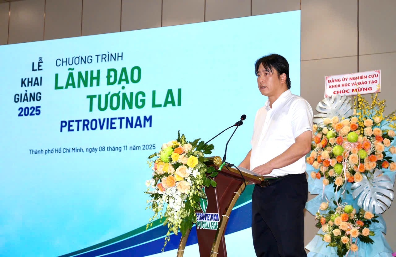 Đồng chí Bùi Quốc Sơn - Trưởng Ban Quản trị nguồn nhân lực Petrovietnam cho biết, khóa đầu tiên của Chương trình “Lãnh đạo tương lai Petrovietnam