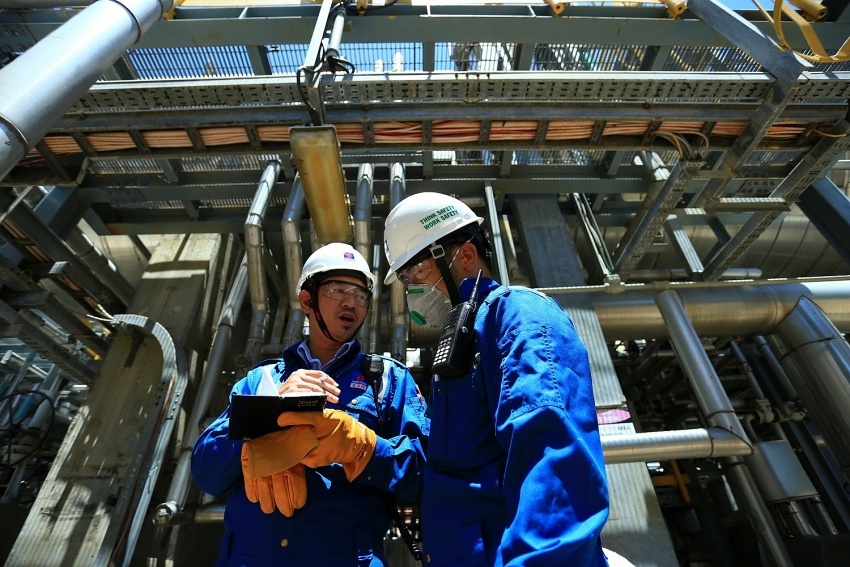 Người lao động Petrovietnam gắn kết, sẻ chia.