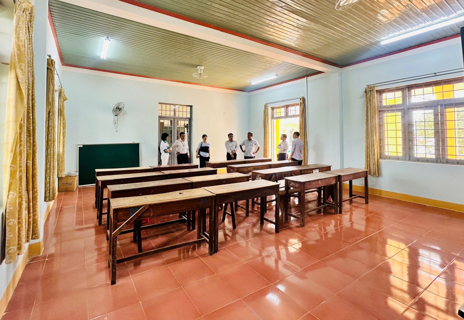 Phòng thực hành STEM dự kiến được bố trí tại khu vực trung tâm của Trường THPT Phan Bội Châu - Nam Dong, với diện tích khoảng 80m².