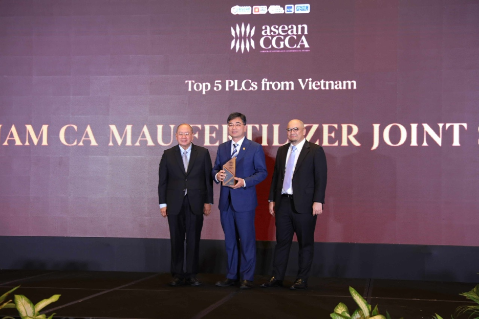 PVCFC vinh dự nằm trong Top 5 Doanh nghiệp niêm yết có điểm số quản trị cao nhất Việt Nam (ACGS 2024) - kết quả xứng đáng cho hành trình minh bạch, chuyên nghiệp và hướng tới phát triển bền vững.
