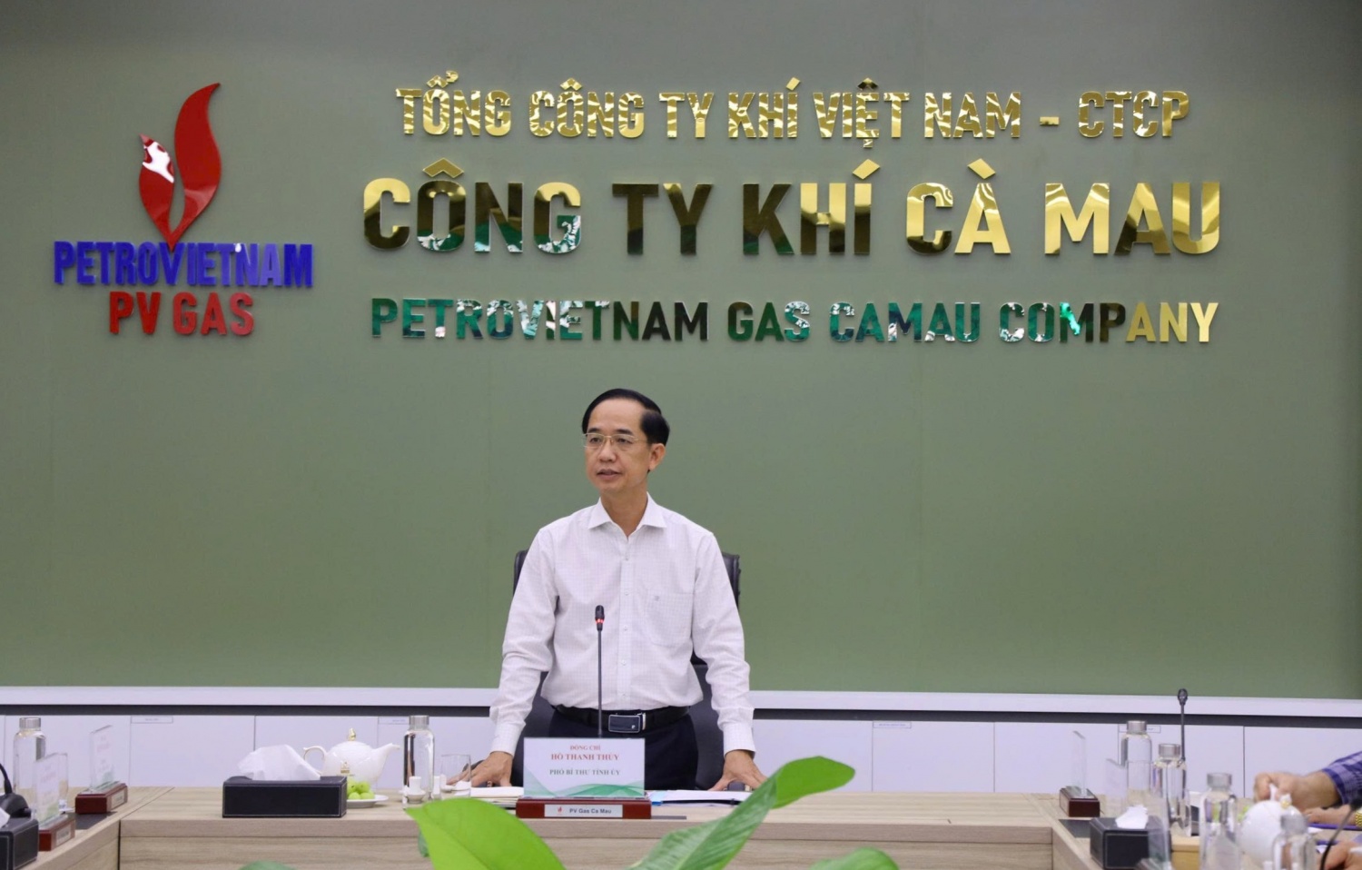 Đồng chí Hồ Thanh Thuỷ, Phó Bí thư Tỉnh uỷ Cà Mau: Tỉnh luôn coi trọng và đánh giá cao vai trò đóng góp của ngành năng lượng đối với sự phát triển chung của địa phương và chiến lược năng lượng quốc gia.