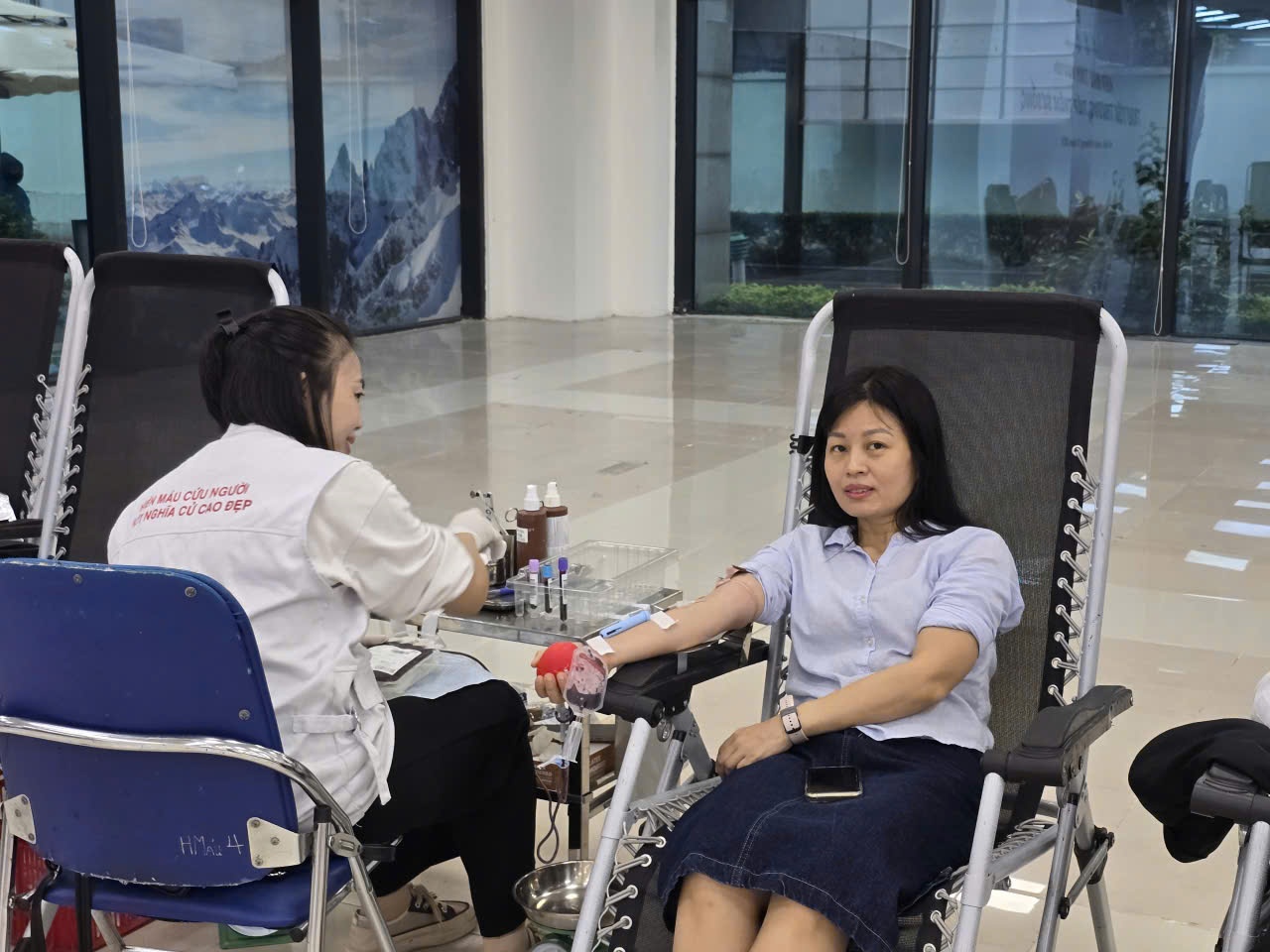 Chương trình Hiến máu tình nguyện 2025: “Trao yêu thương, tiếp thêm sự sống”