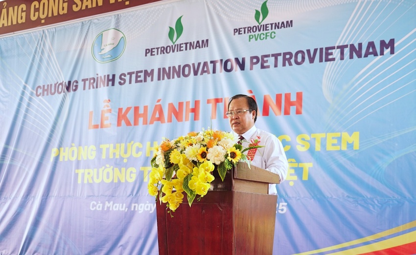 Ông Nguyễn Minh Luân - Phó Chủ tịch UBND tỉnh Cà Mau: Phòng STEM là công trình có tác động trực tiếp, tạo chuyển biến rõ rệt trong cách học, giúp học sinh hứng thú, chủ động hơn và giúp giáo viên mạnh dạn đổi mới phương pháp giảng dạy.
