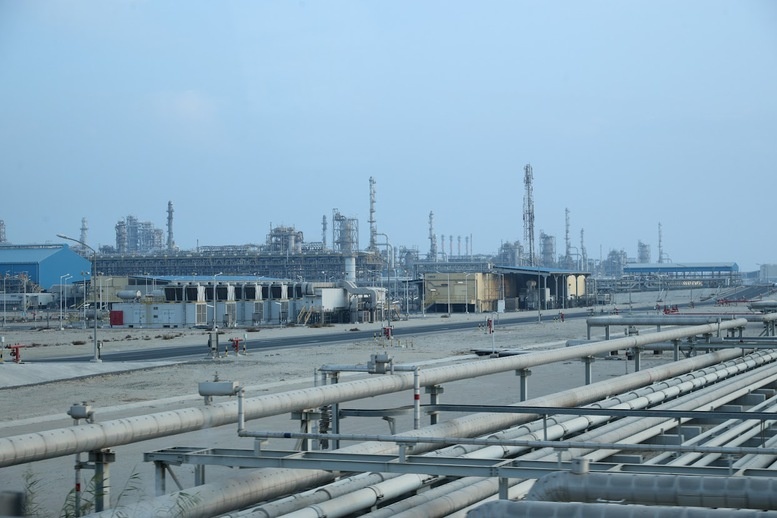 Một góc Tổ hợp lọc hóa dầu Al-Zour