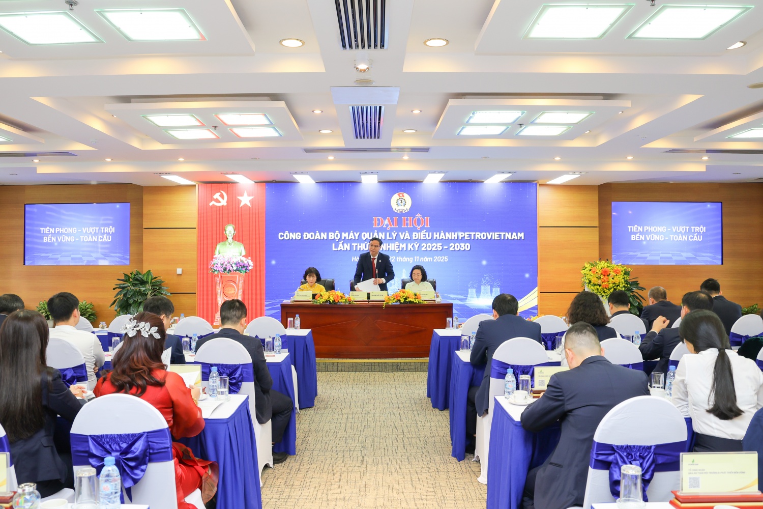 Toàn cảnh Đại hội