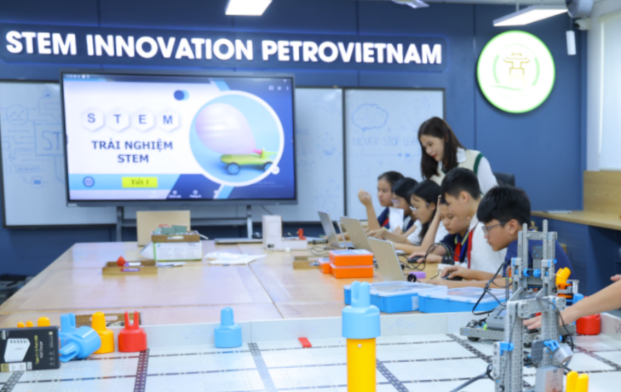 Mô hình phòng thực hành giáo dục STEM đang được hoàn thiện trên cả nước.