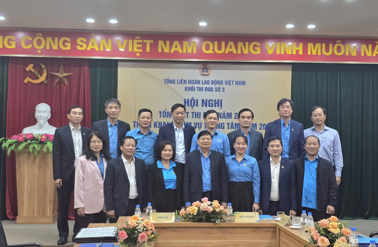Khối thi đua số 3 thuộc Tổng LĐLĐVN đã tổ chức Hội nghị Tổng kết phong trào thi đua năm 2025 và triển khai nhiệm vụ trọng tâm năm 2026 (ảnh: ĐK).