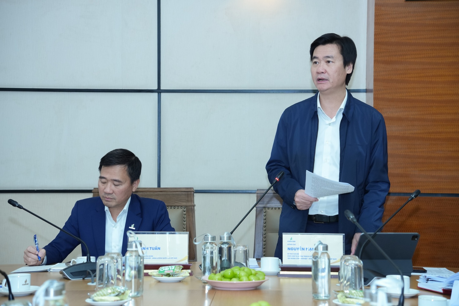 Đồng chí Nguyễn Mạnh Kha cho biết, Chi bộ luôn phát huy tinh thần đoàn kết, trách nhiệm, gắn kết chặt chẽ công tác xây dựng Đảng với nhiệm vụ chuyên môn của tổ chức Công đoàn.