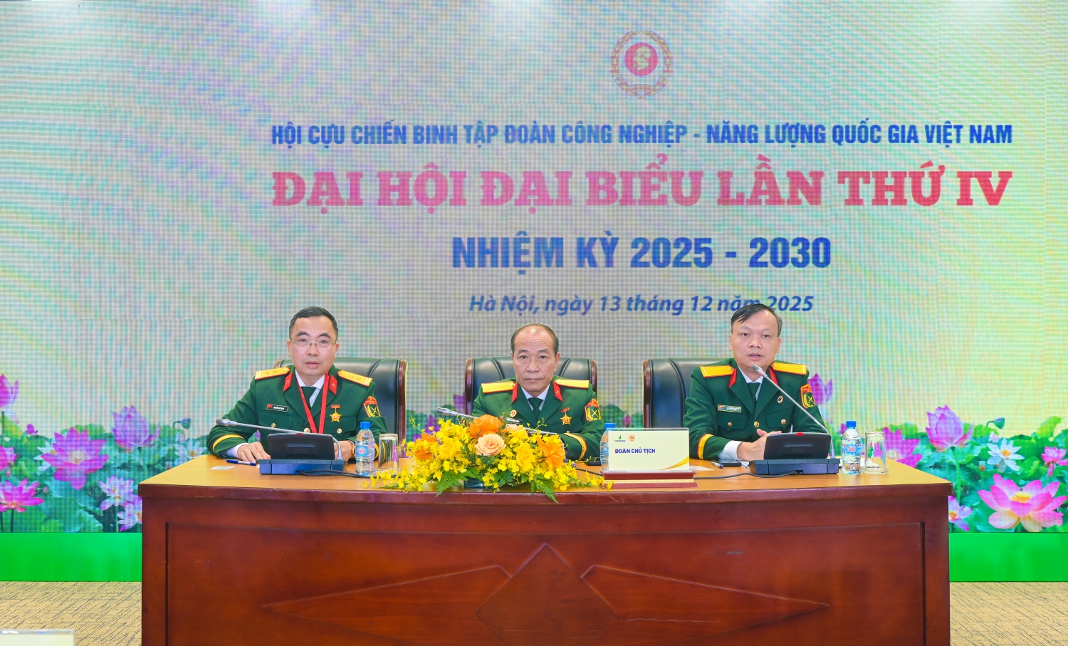 Đoàn Chủ tịch điều hành Đại hội