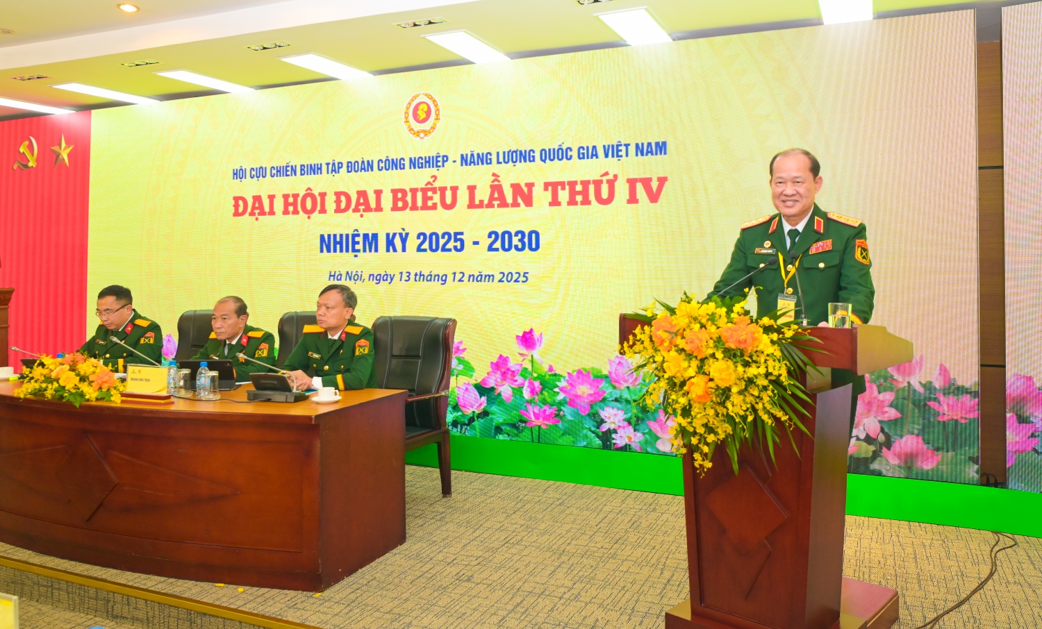 Đồng chí Bế Xuân Trường ghi nhận và đánh giá cao những kết quả nổi bật Hội CCB Petrovietnam đạt được trong giai đoạn vừa qua