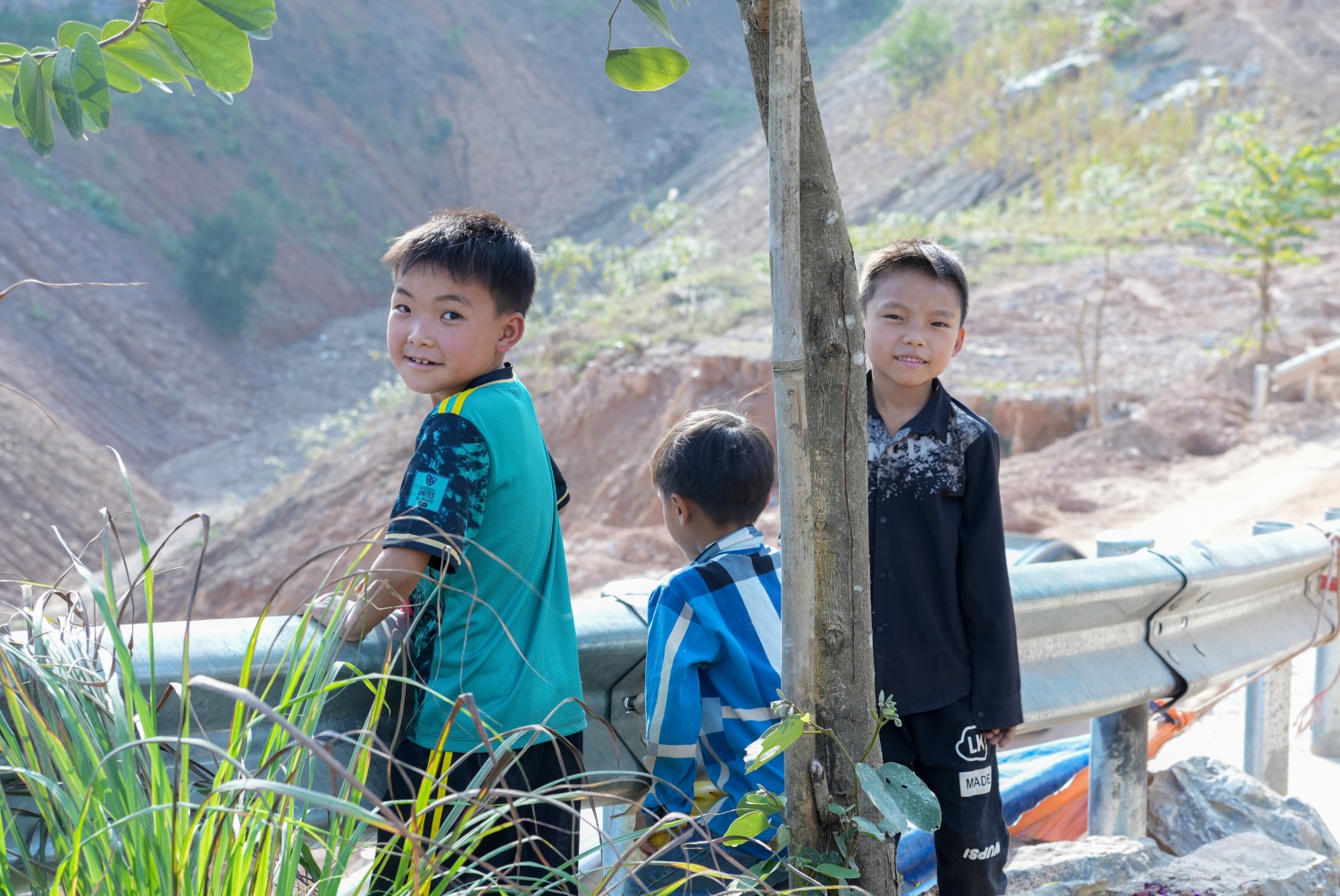 Có thể thấy không chỉ là những con số hỗ trợ, những phần quà được trao hay những công trình được tái thiết, mà là hơi ấm của nghĩa tình đã và đang lan tỏa bền bỉ giữa người lao động Petrovietnam và bà con vùng cao Lào Cai.