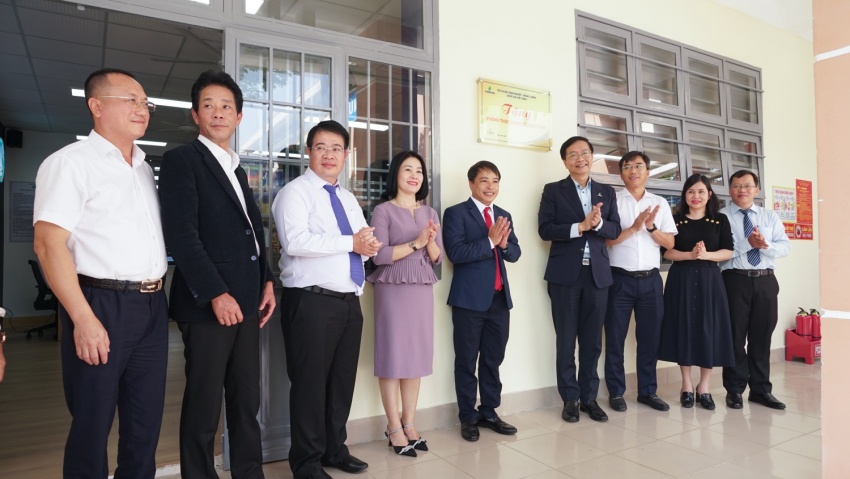 Trường THPT Đạm Ri khánh thành phòng STEM Innovation Petrovietnam đạt chuẩn quốc tế, do PVFCCo - đơn vị thành viên của Petrovietnam tài trợ.