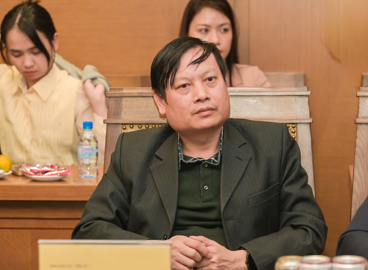 PGS.TS Tưởng Duy Hải - Trưởng Bộ môn Phương pháp dạy học Vật lý, Khoa Vật lý, Trường Đại học Sư phạm Hà Nội - chia sẻ với PetroTimes về chương trình STEM Innovation Petrovietnam bên lề Hội nghị triển khai chương trình do Tập đoàn Công nghiệp - Năng lượng Quốc gia Việt Nam (Petrovietnam) tổ chức ngày 3/12/2025.