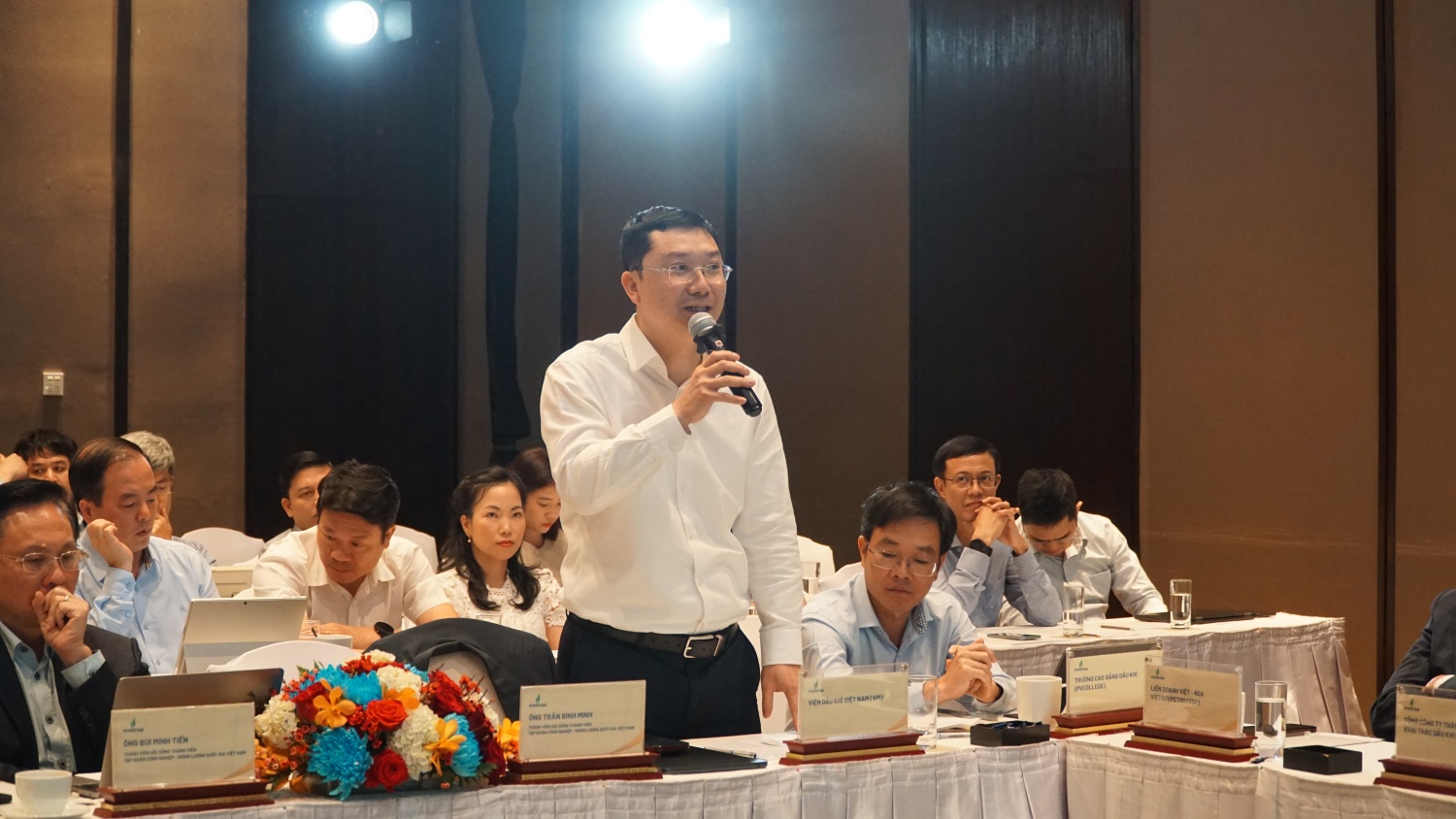 Phó Viện trưởng phụ trách VPI Nguyễn Văn Tư