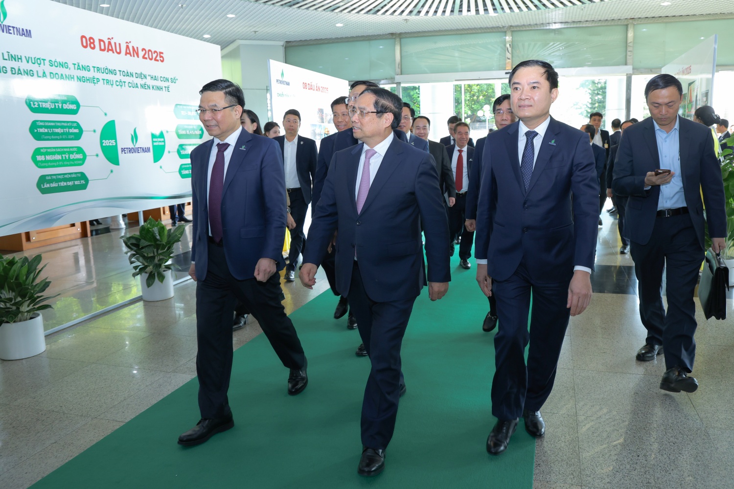 Lần thứ năm liên tiếp Thủ tướng Chính phủ Phạm Minh Chính tham dự và chỉ đạo Hội nghị.