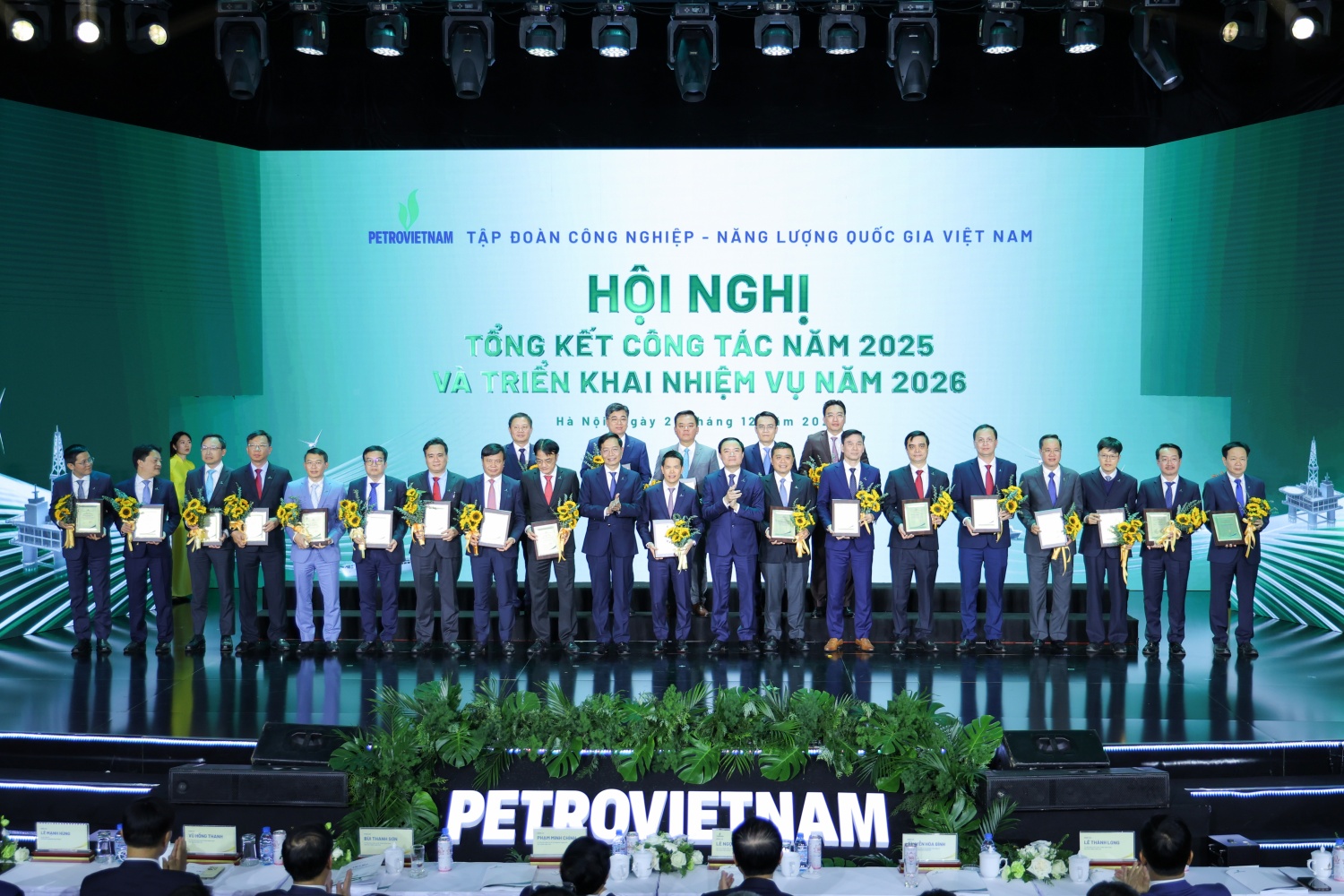 Petrovietnam vinh danh các đơn vị, tập thể, cá nhân của Petrovietnam có thành tích xuất sắc trong năm 2025