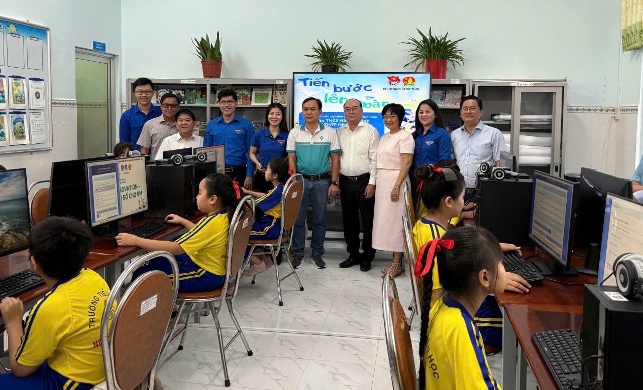 Theo kế hoạch, chương trình sẽ trao tặng tổng cộng 29 phòng học vi tính với tổng kinh phí 5 tỷ đồng.