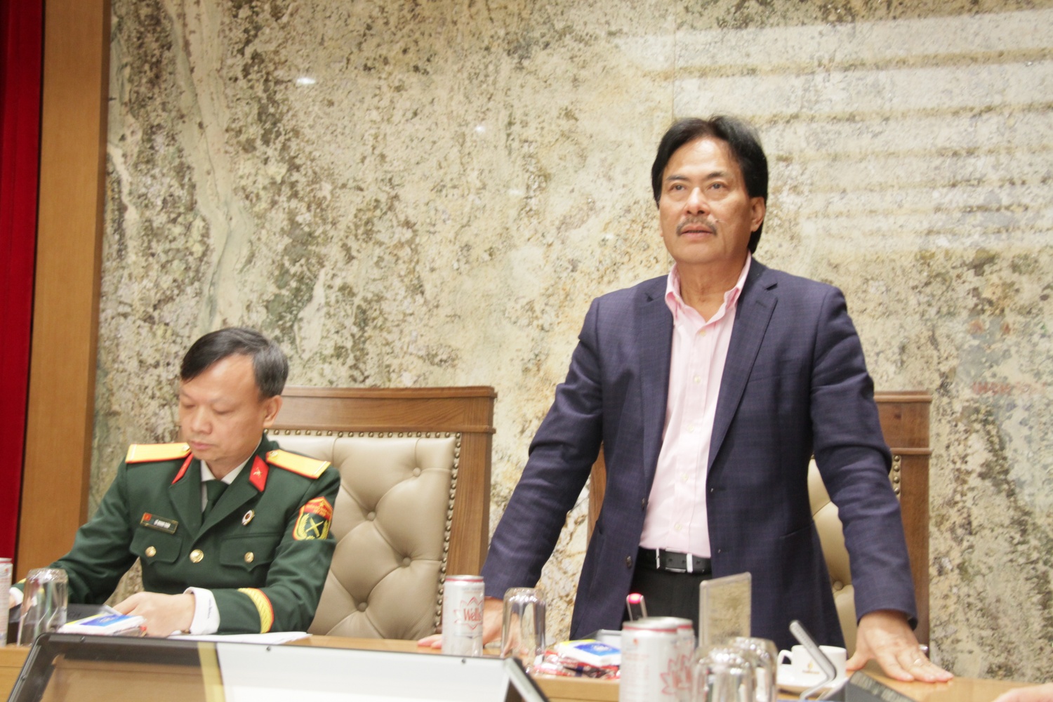 Anh hùng Lao động, TS Nguyễn Hùng Dũng - Chủ nhiệm CLB Dầu khí Trường Sa đánh giá cao cách làm phối hợp, lồng ghép hoạt động giữa các tổ chức như Hội CCB, CLB Dầu khí Trường Sa, Công đoàn, Đoàn Thanh niên