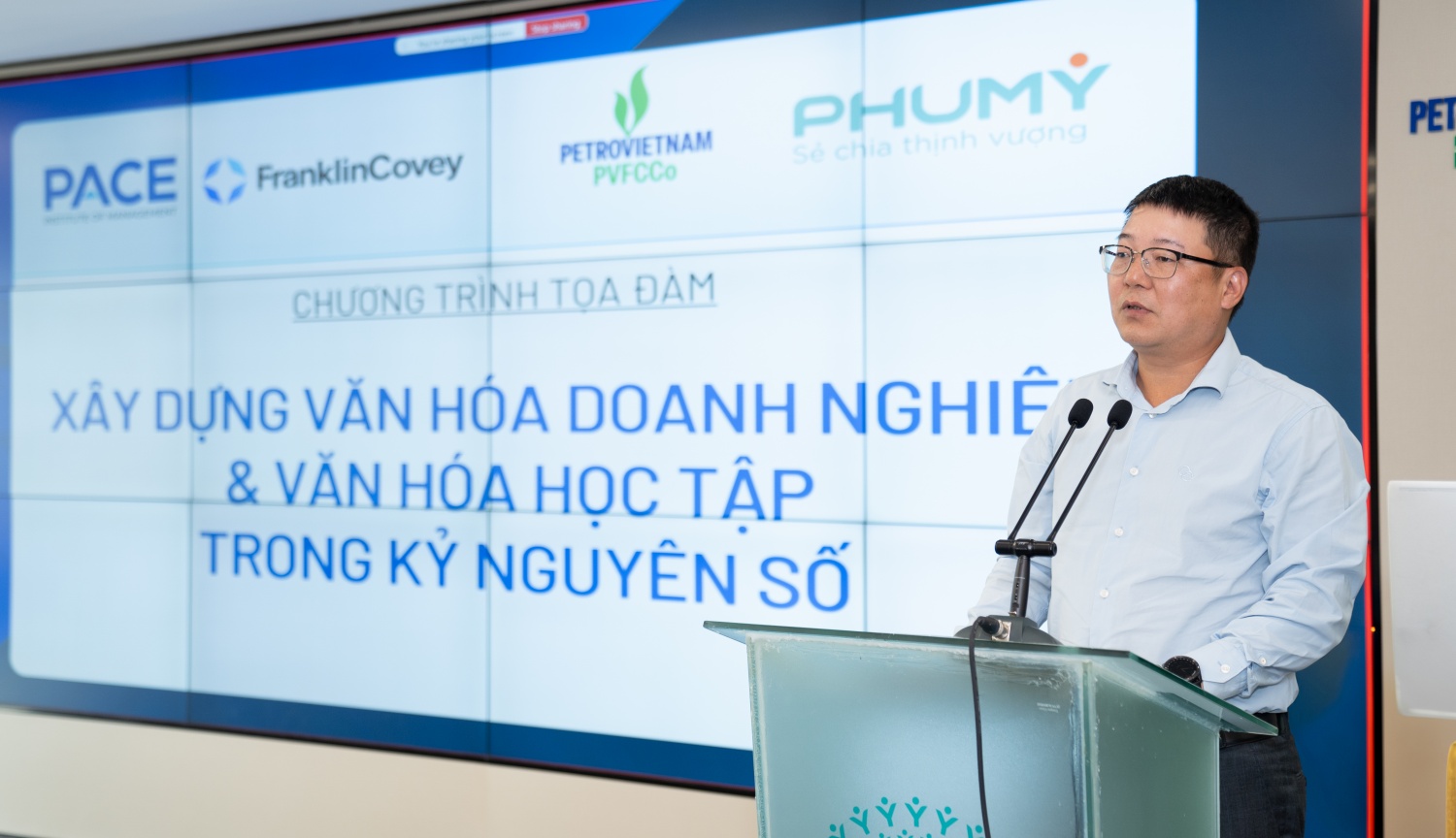 Ông Tạ Quang Huy - Phó Tổng Giám đốc PVFCCo - Phú Mỹ nhấn mạnh, việc xây dựng đội ngũ vững chuyên môn, mạnh về nội lực, thống nhất về văn hóa và hiệu quả trong hành động là yêu cầu cấp thiết trong bối cảnh nhiều thách thức.